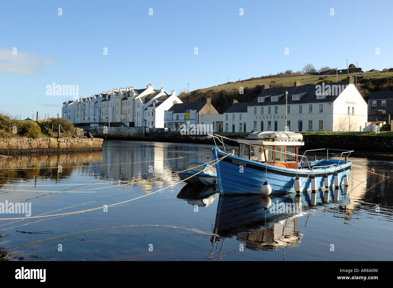 Le port de Cushendun village Les Glens d'Antrim en Irlande du Nord Banque D'Images