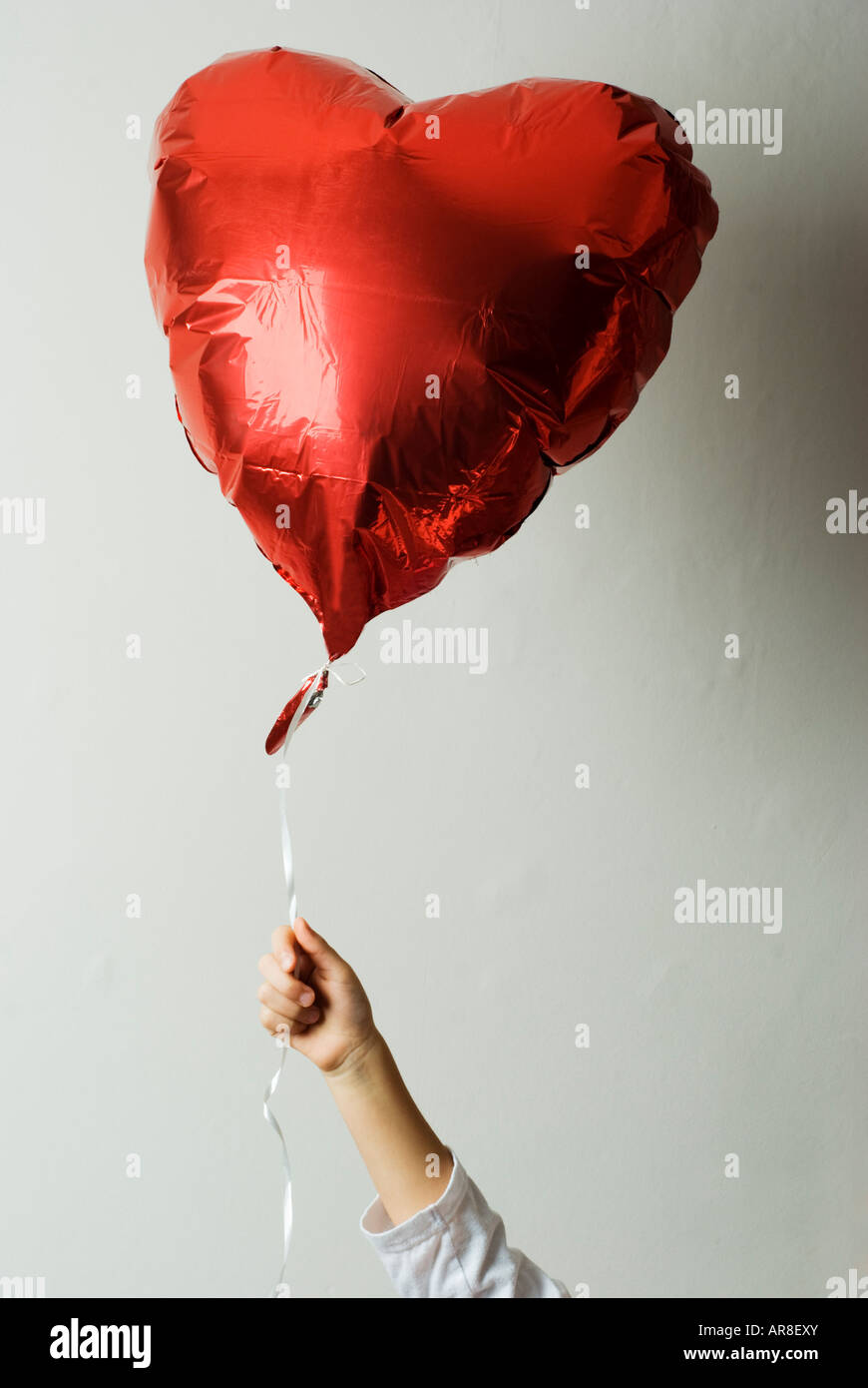 Ballon en forme de coeur rouge Banque D'Images