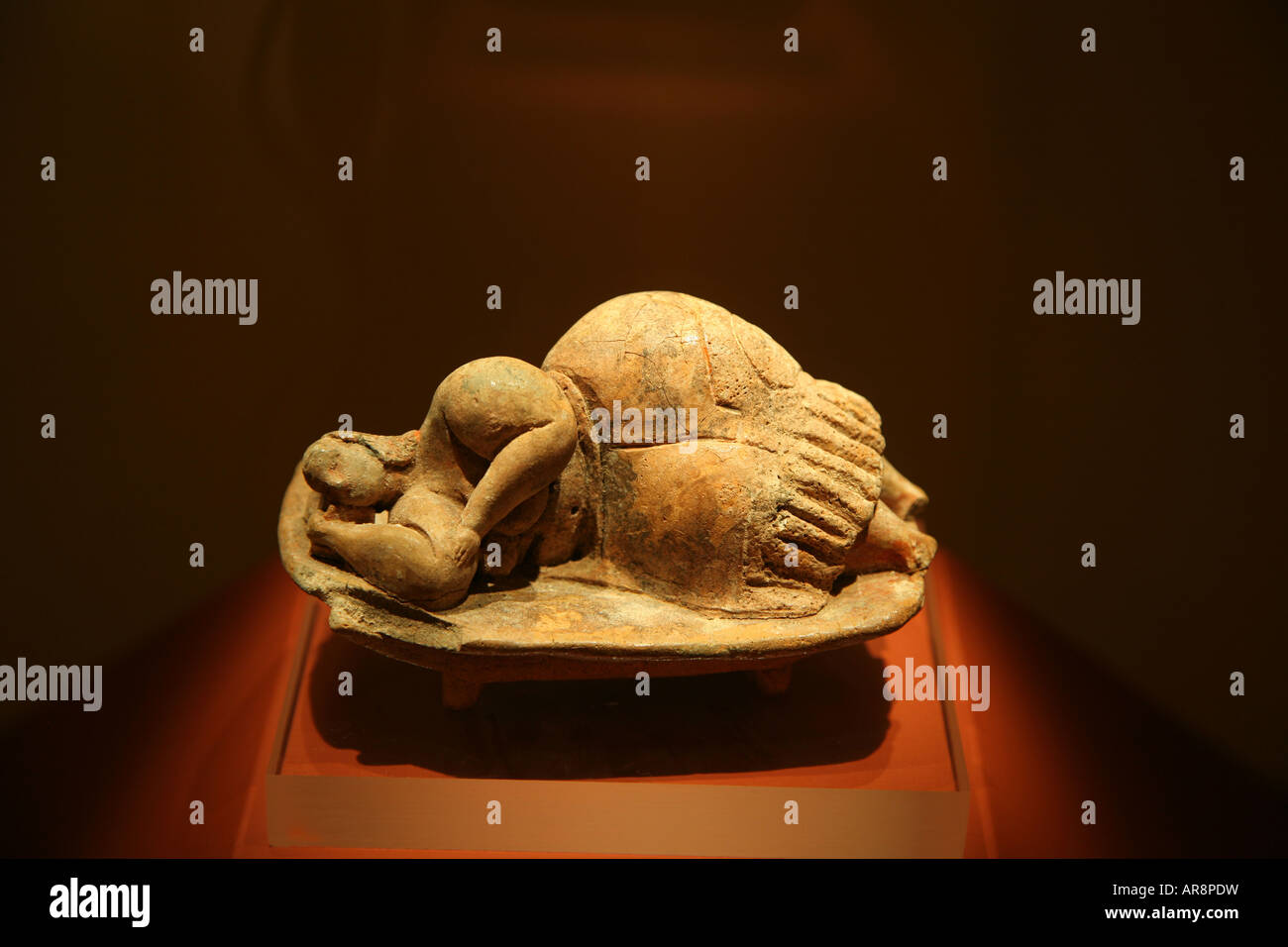 La Dame de couchage dans le musée d'archéologie La Valette Malte Banque D'Images