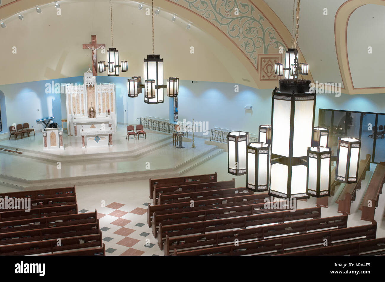 Intérieur de l'église catholique, Philadelphia, USA Banque D'Images
