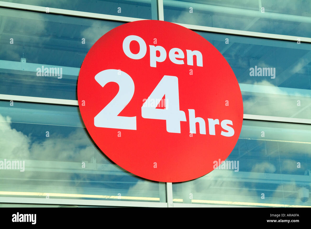Ouvert 24 heures sign Banque D'Images