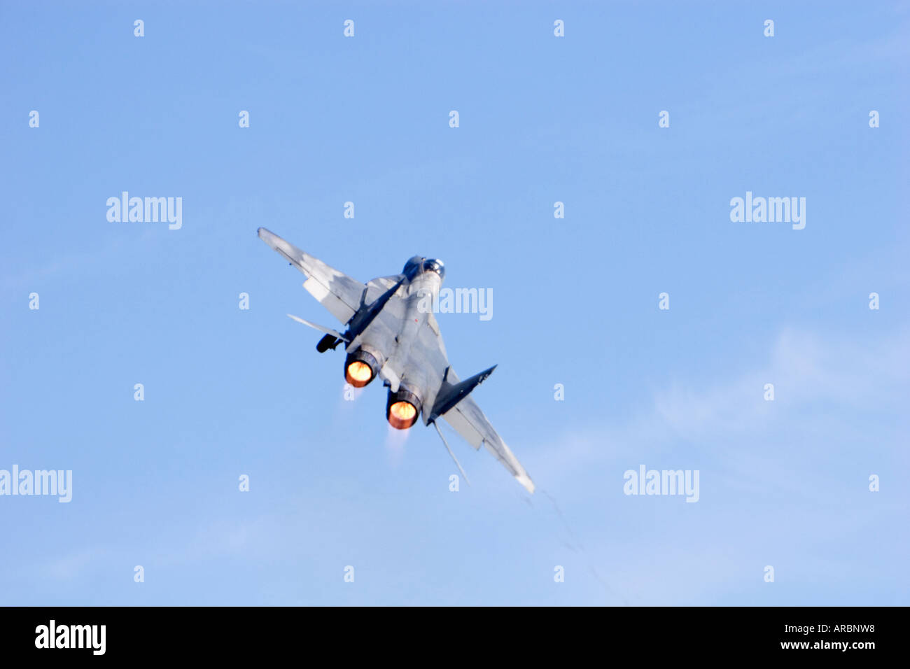 Polish Air Force MiG-29A Fulcrum météo tous les chasseurs de supériorité aérienne sur le plein afterburner Banque D'Images