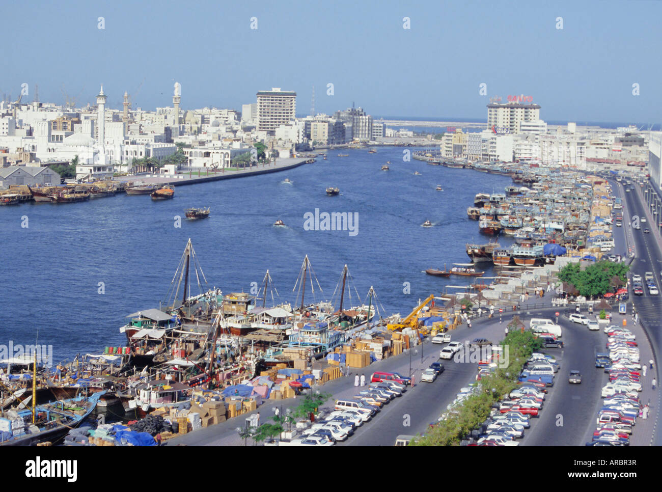 Quais, Dhow Dubai Creek, Dubai, Émirats arabes unis, Moyen Orient Banque D'Images