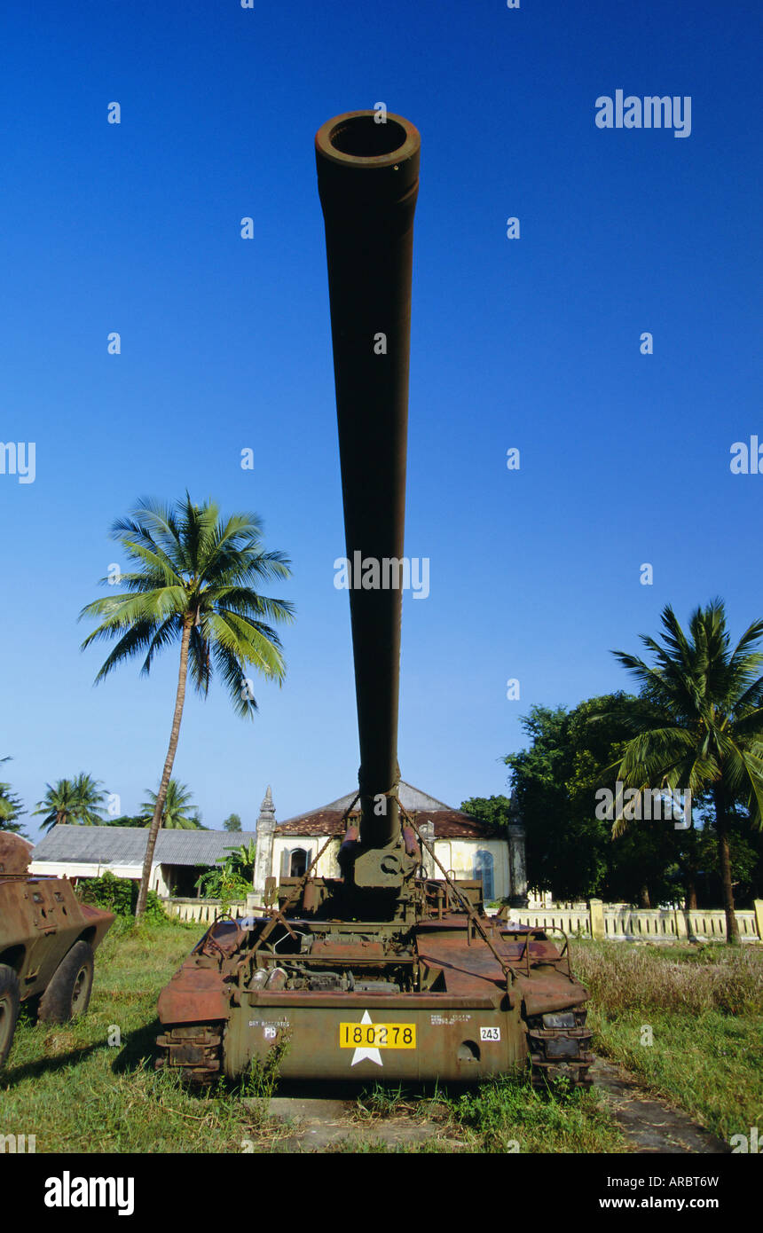 Canon automoteur US en musée militaire, Hue, Vietnam, Indochine, Asie du sud-est Banque D'Images