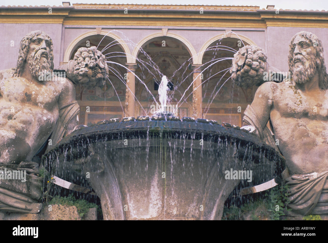 Fontaine dans les jardins du Palazzo Farnese, Caprarola, lazio, Italie, Europe Banque D'Images