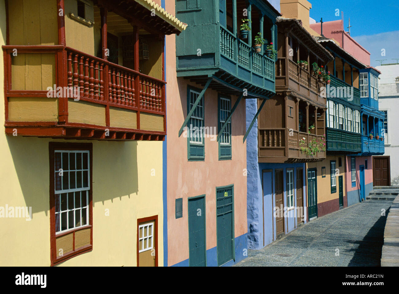 Maisons peintes avec balcons, Santa Cruz de la Palma, La Palma, Canary Islands, Spain, Europe, Atlantique Banque D'Images