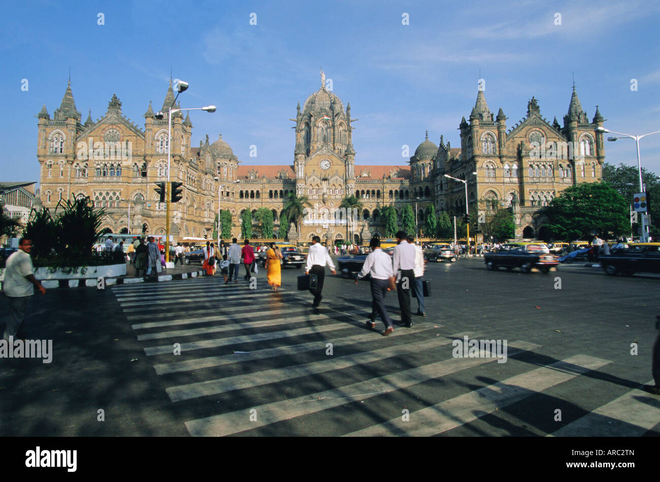 La gare de Victoria (Victoria Terminus), Mumbai (Bombay), l'État du Maharashtra, Inde, Asie Banque D'Images