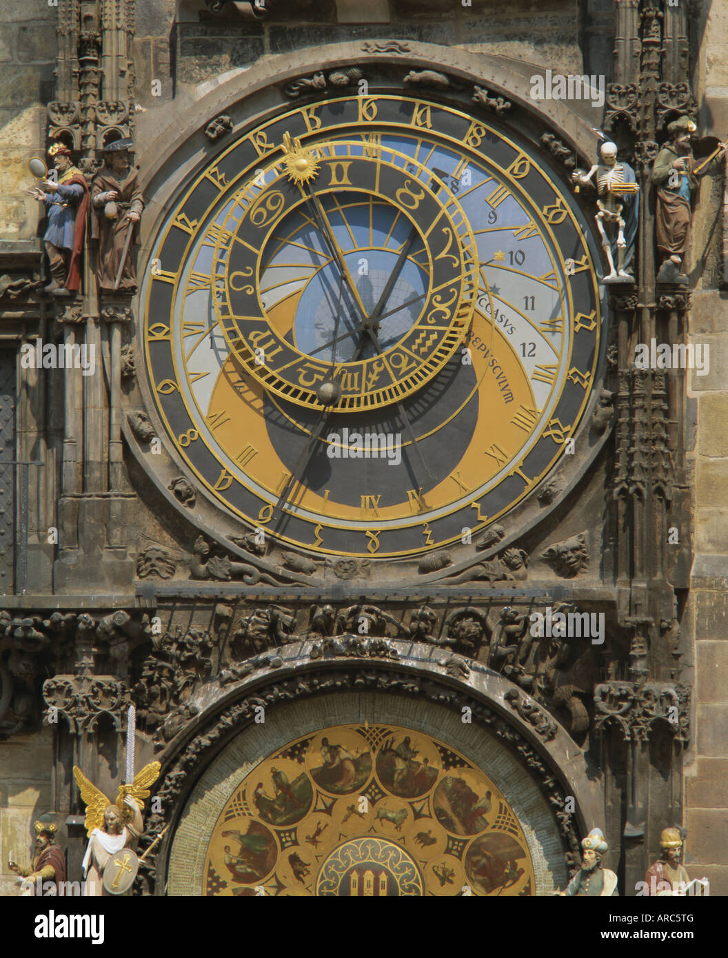 L'Horloge Gothique, horloge astronomique, l'Ancien hôtel de ville, place Stare Mesto, Prague, République Tchèque, Europe Banque D'Images