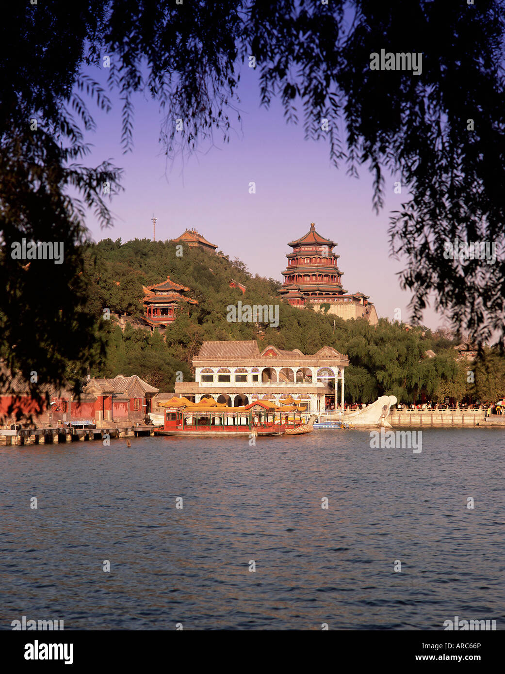 Kunming Hu Lake, parc du Palais d'été, Palais d'été, Pékin, Chine, Asie Banque D'Images