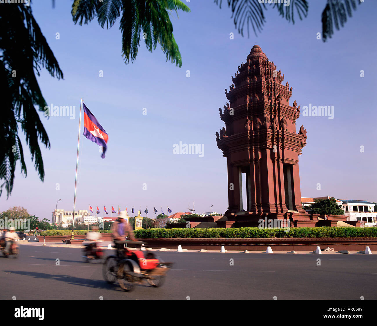 Le Monument de l'indépendance, Phnom Penh, Cambodge, Indochine, Asie du Sud, Asie Banque D'Images