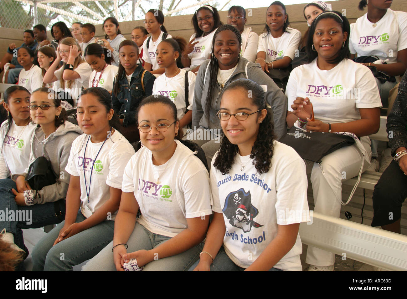 Miami Florida,Parrot Jungle,oiseaux,plumes,vol,Drug Free Youth in Town,DFYIT club,anti addiction organisation à but non lucratif,Drug Free Festival,festival Banque D'Images