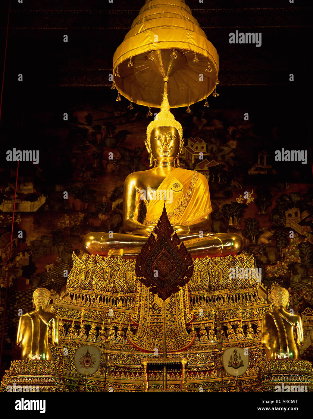 Statue de Bouddha, Wat Pho (Wat Po) (Wat Phra Chetuphon), Bangkok, Thaïlande, Asie du Sud-Est, Asie Banque D'Images