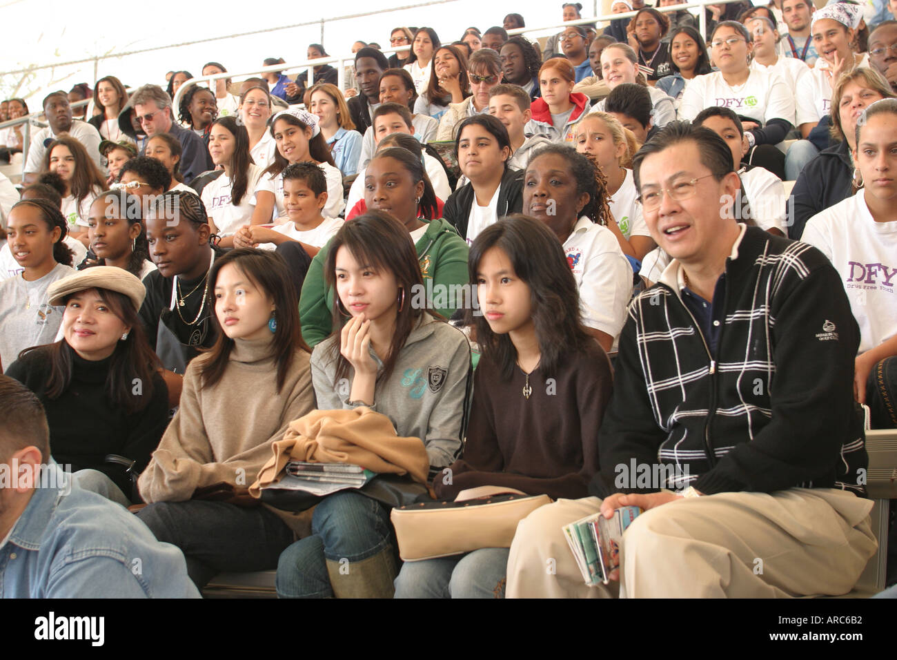 Miami Florida,Parrot Jungle,oiseaux,plumes,vol,Drug Free Youth in Town,DFYIT club,anti addiction organisation à but non lucratif,Drug Free Festival,festival Banque D'Images
