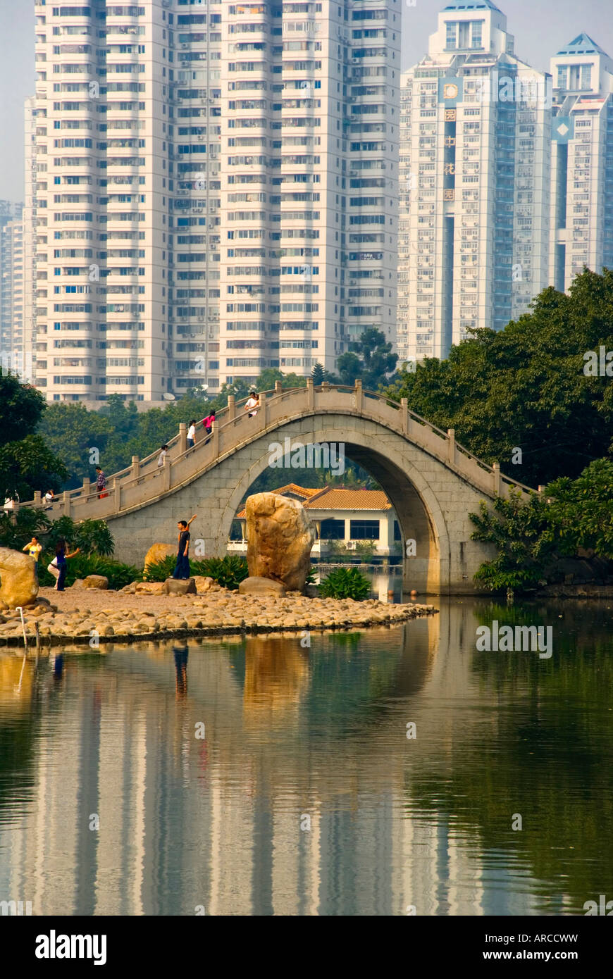 Parc de litchis, Pont Shenzhen Zone économique spéciale (ZES), Guangdong, China, Asia Banque D'Images