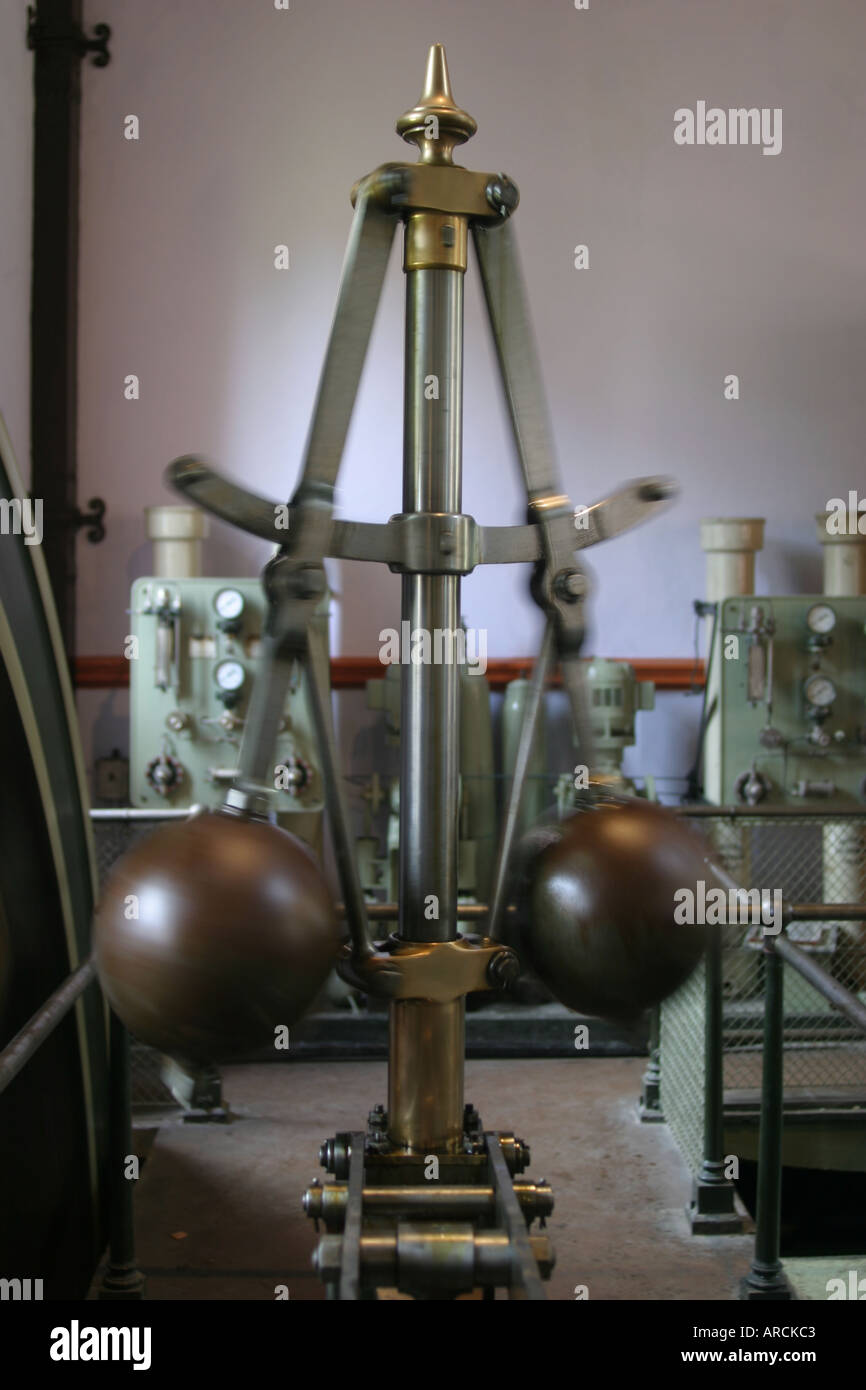 Station de pompage de Papplewick Alpes Watts régulateur centrifuge agissant sur la vanne de vapeur principale Banque D'Images