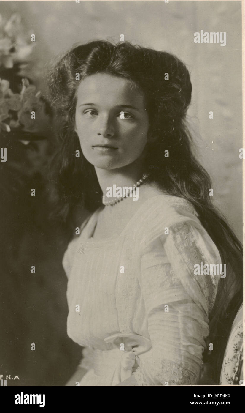 Carte postale photographique de la grande-duchesse Tatiana de Russie vers 1905 Banque D'Images