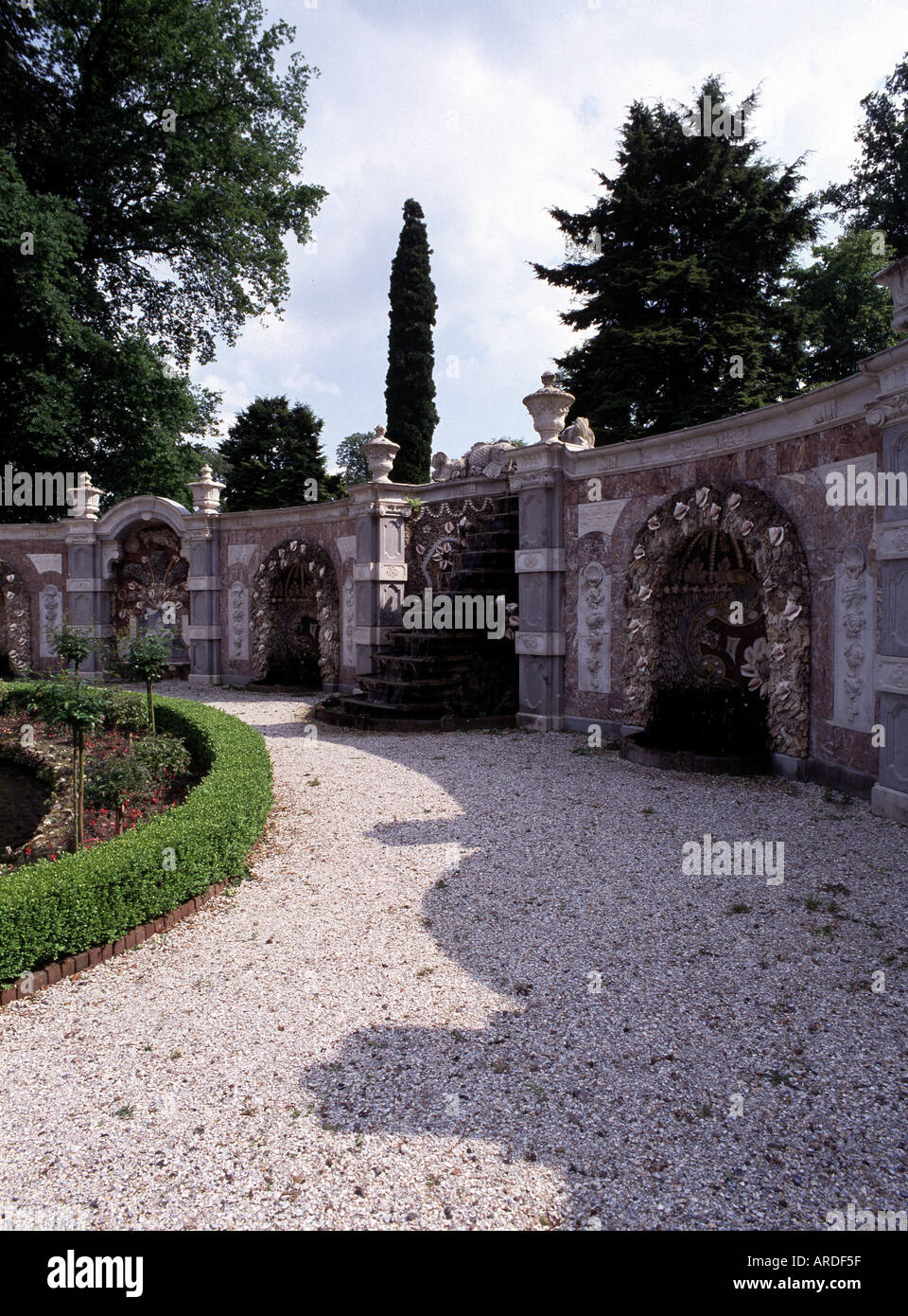 Landschaftsgarten Muschelgalerie Rozendaal,, Banque D'Images