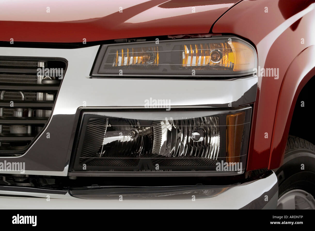 GMC Canyon 2007 SLT en rouge - Phare Banque D'Images