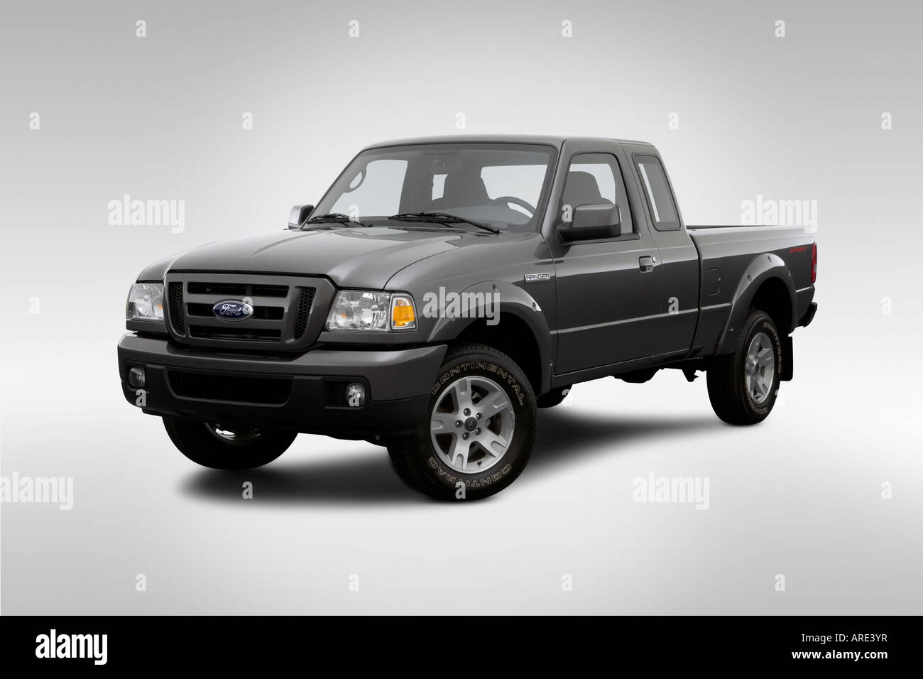 Ford Ranger Angles Ford ranger front view Banque de photographies et d’images à haute ...