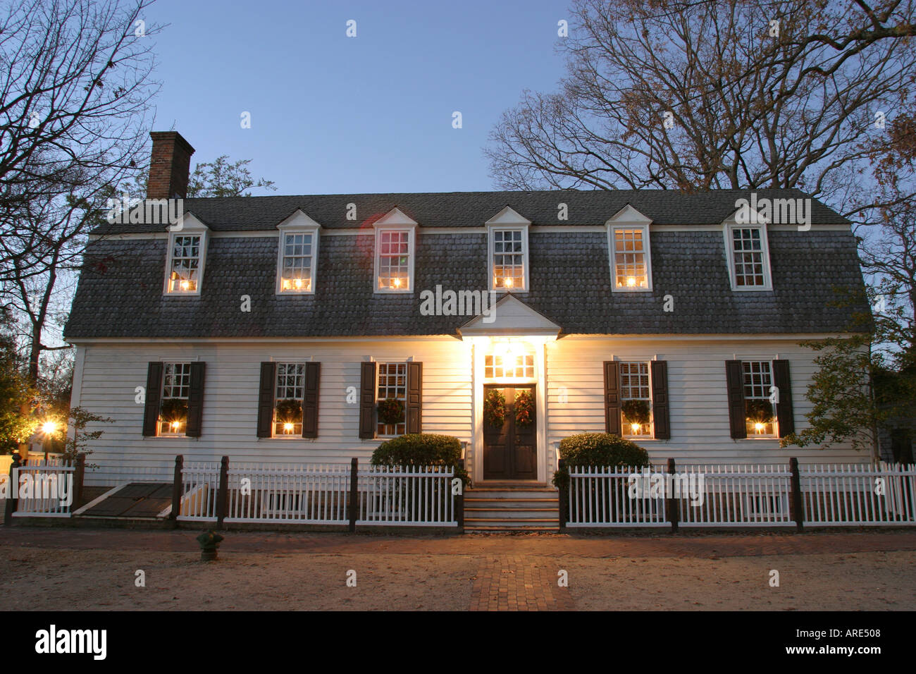 Colonial Williamsburg Virginia, Duke of Gloucester Street, Christmas Lights, va 121103 0026 Banque D'Images