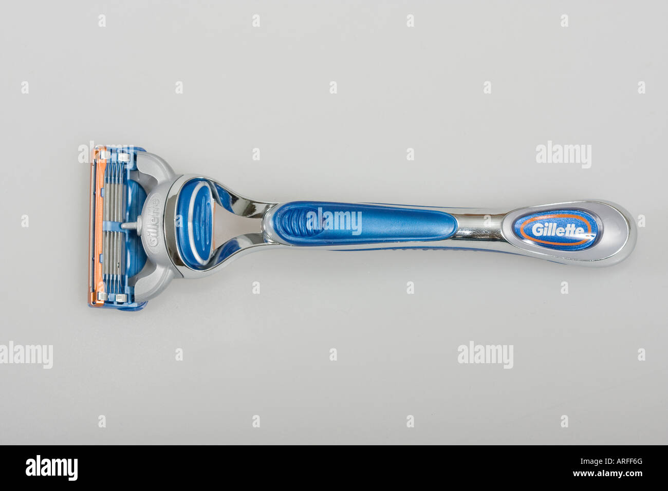 Gillette Shaver Fusion lame de rasoir lame de rasoir haute clé neutre pour homme hommes découpe pour hommes gros plan isolé gros plan personne haute résolution Banque D'Images