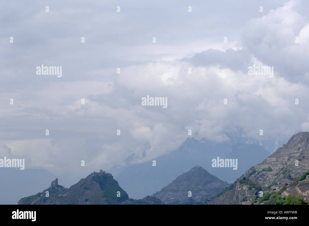 Château de Valère et le Château de Tourbillon Sion Suisse Europe Banque D'Images