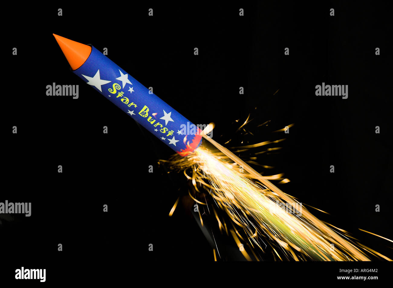 Fusée de feu d'artifice Banque de photographies et d’images à haute ...
