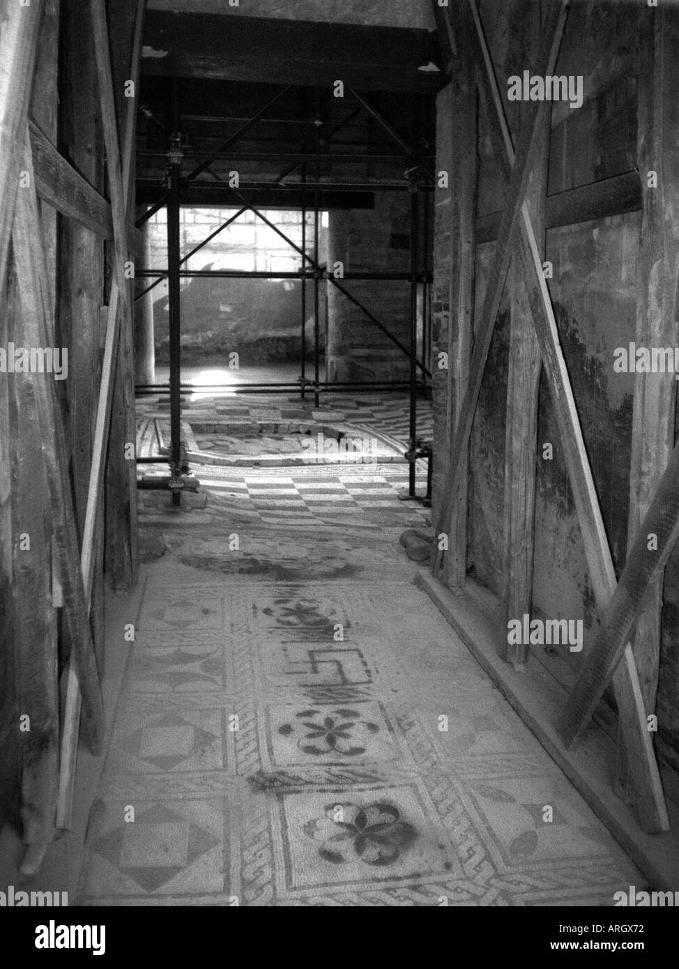 Vue caractéristique de ruines d'Herculanum Herculanum Naples Napoli Campania Italie péninsule Italienne Italia Europe Banque D'Images