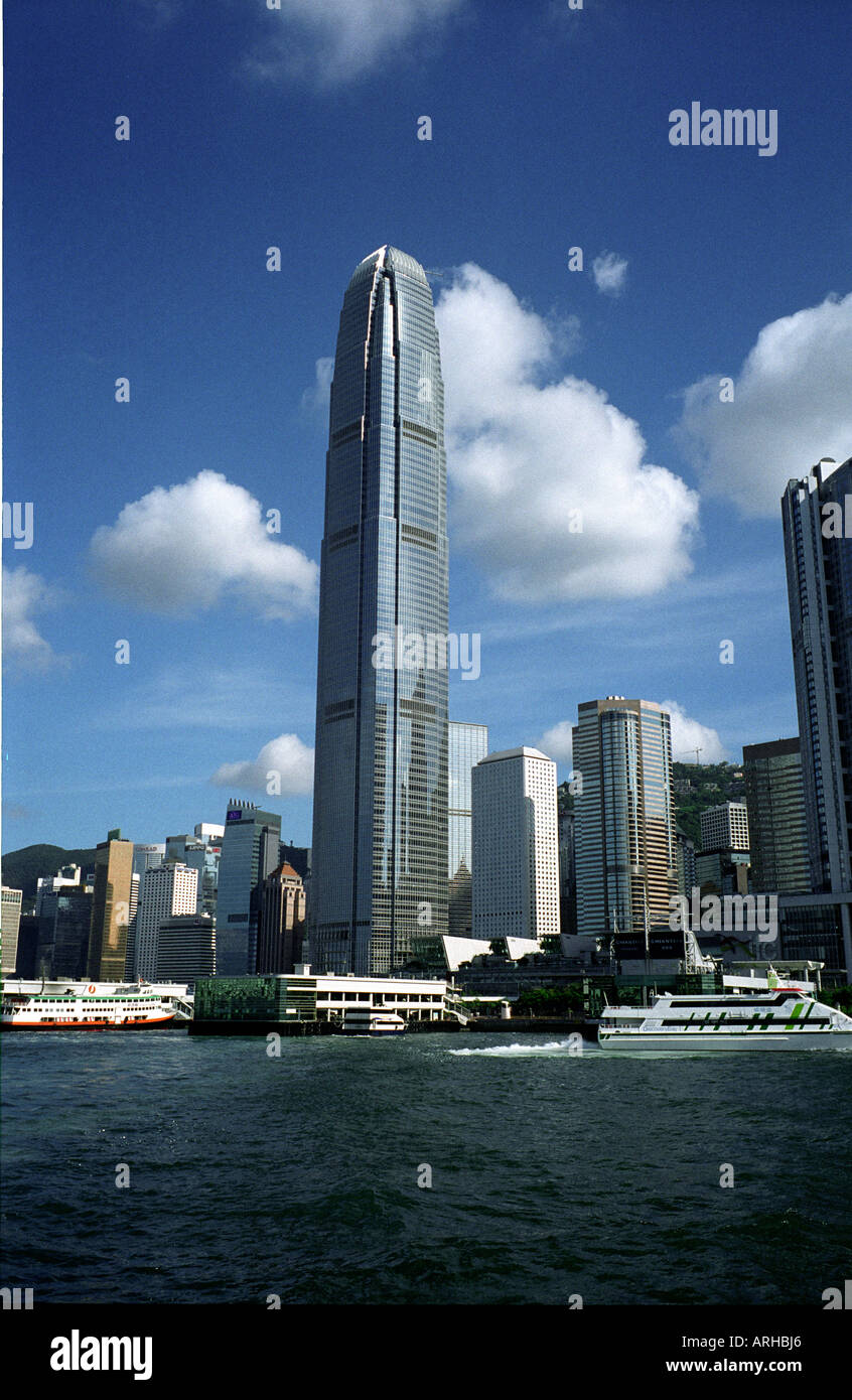 Le HK HONG KONG EXHIBITION CENTRE ET DE L'IFC2 TOWER Banque D'Images