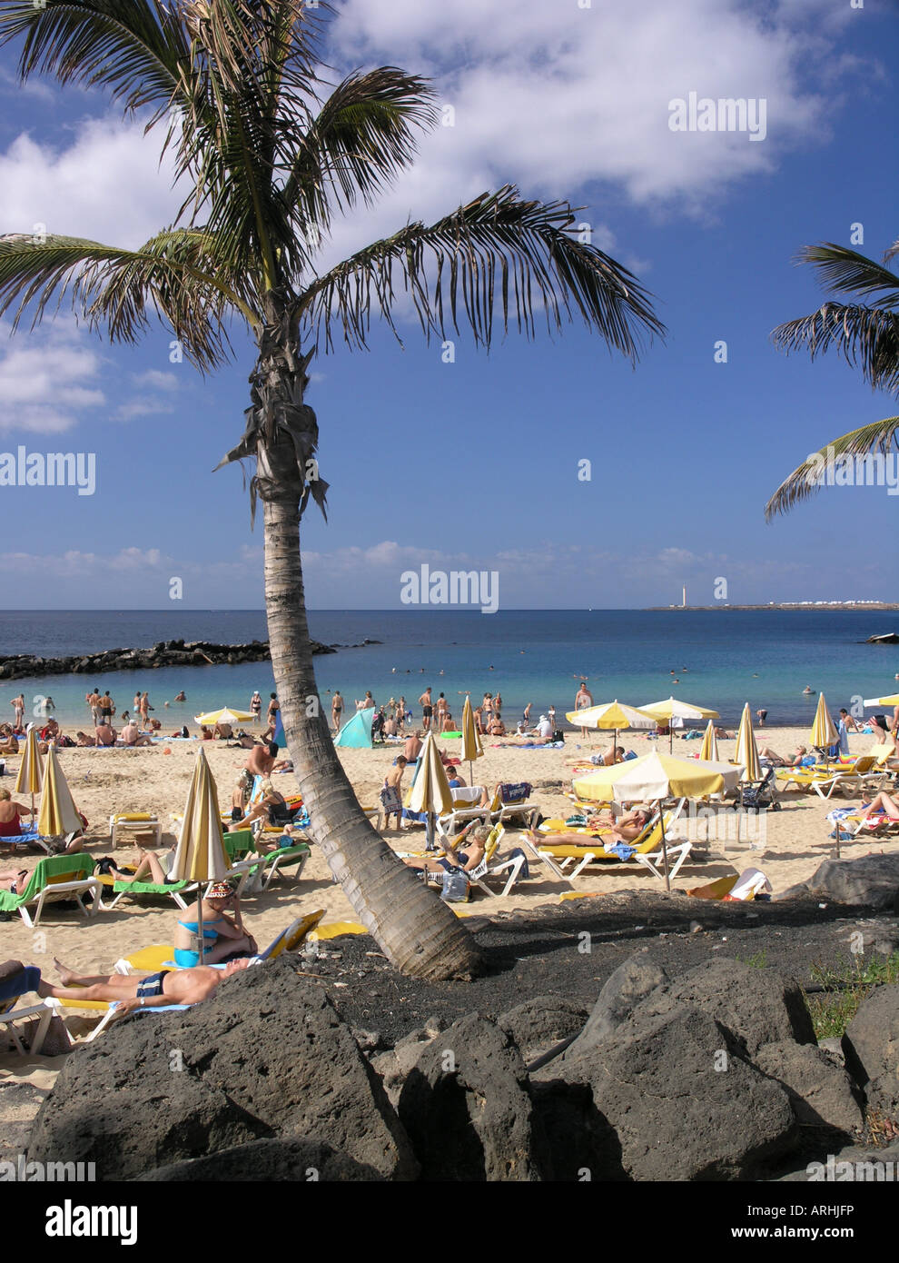 Vue de la plage à Playa Blanca Lanzarote Banque D'Images