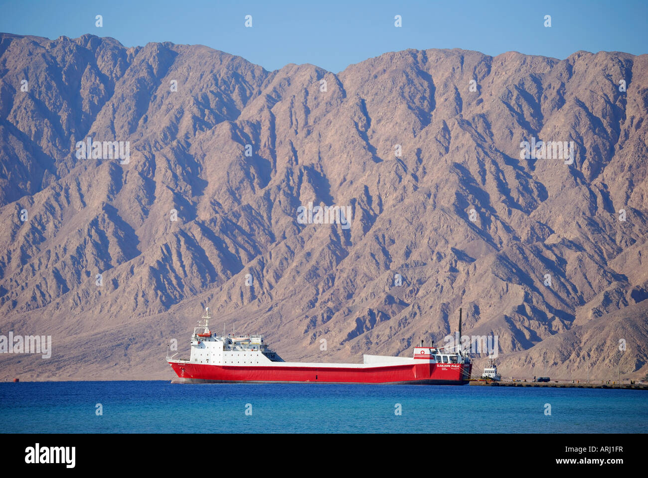 Traversier pour véhicules et passagers à l'Arabie saoudite, Nuweiba Port, Nuweiba, péninsule du Sinaï, Égypte Banque D'Images