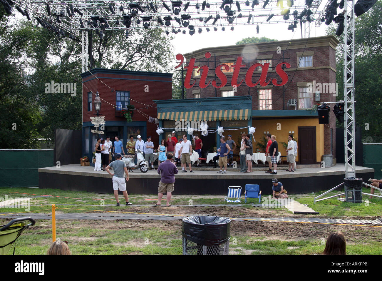 Shakespeare dans le parc. Une mise à jour de la répétition de la 'La Mégère Apprivoisée' sur le Boston Common, Boston, Massachusetts. Banque D'Images