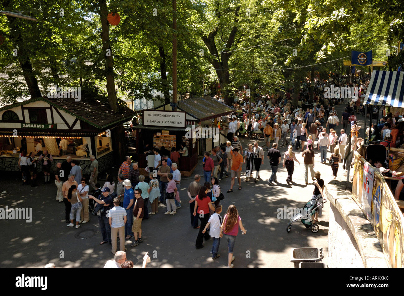 Worlds oldest beer festival erlangen Banque de photographies et d