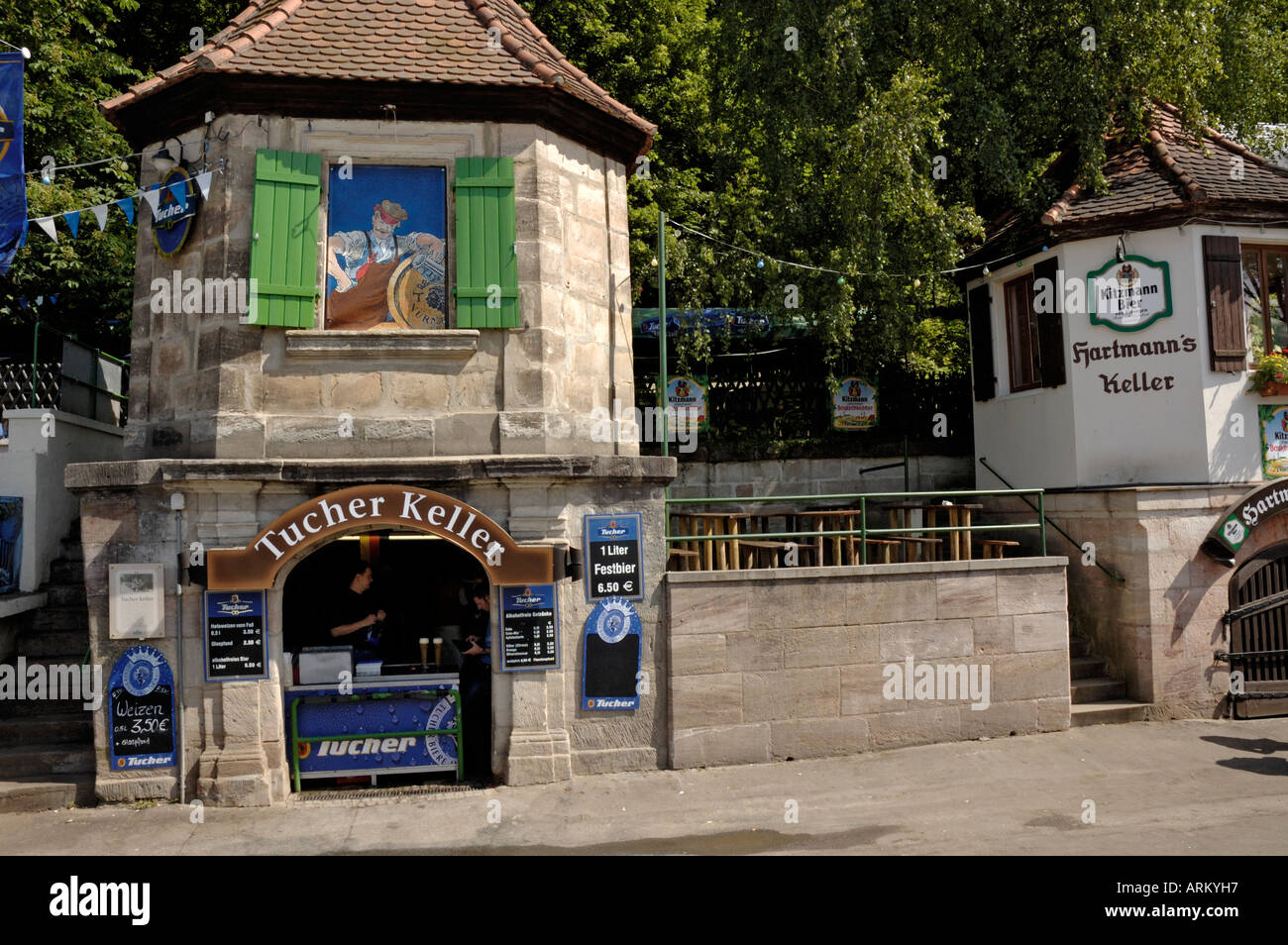 Tucher récemment rénové et caves à bières de Hartmann, Erlangen, Allemagne. Banque D'Images