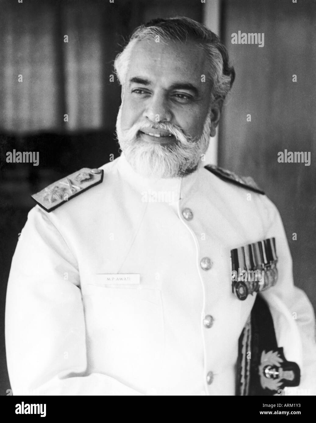Vieux millésime des années 1970 Portrait du Vice-amiral Manohar Prahlad Awati, PVSM, VRC (7 septembre 1927 – 4 novembre 2018) amiral indien Banque D'Images