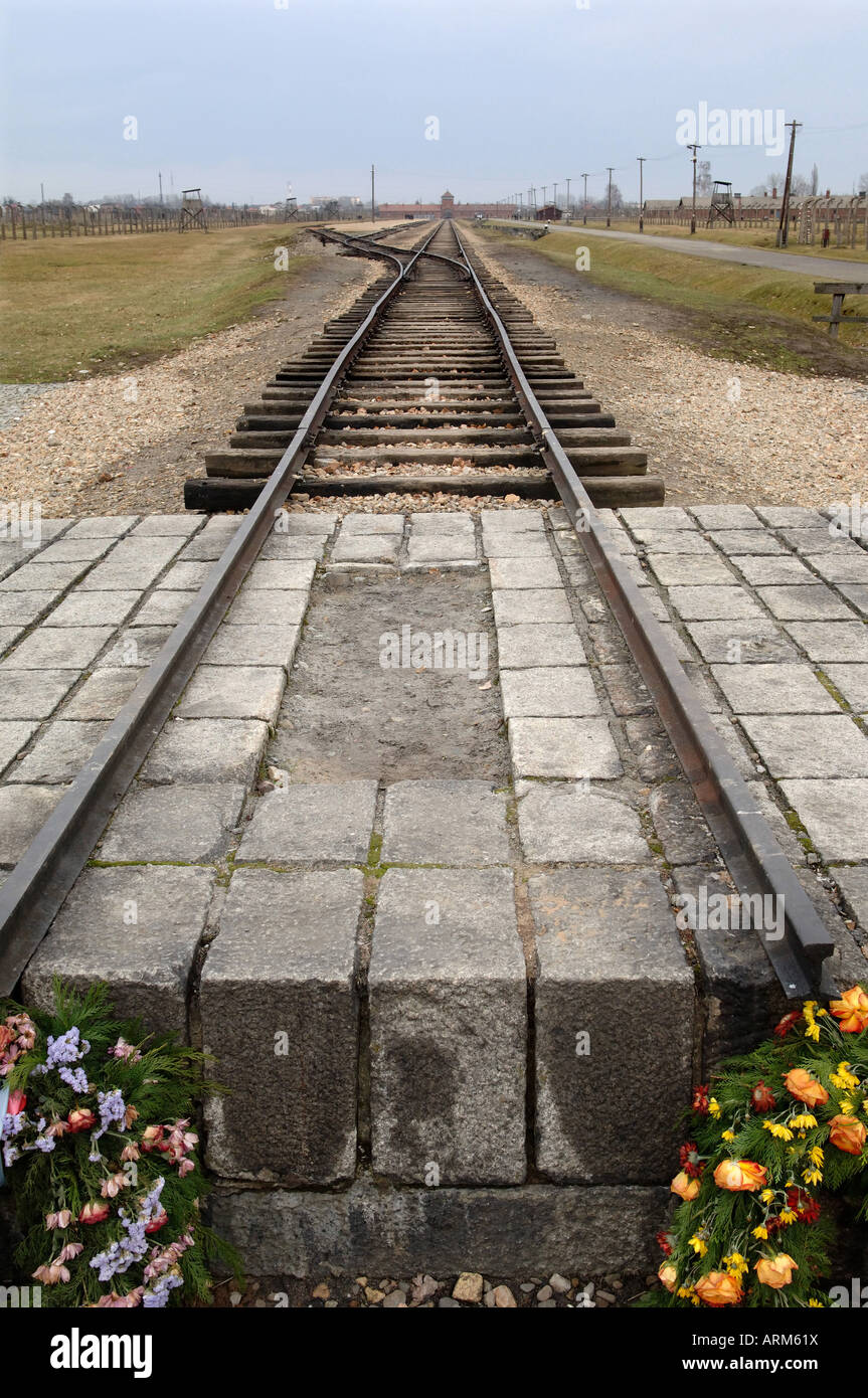Fin de la ligne ferroviaire Auschwitz Birkenhau Banque D'Images
