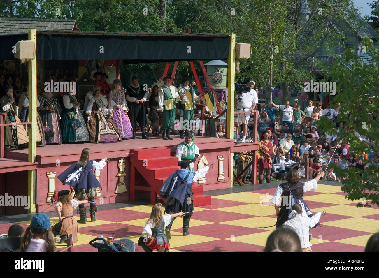 Grand spectacle sur scène d'échecs, Renaissance Fair,USA, Amérique du Nord, New York Banque D'Images