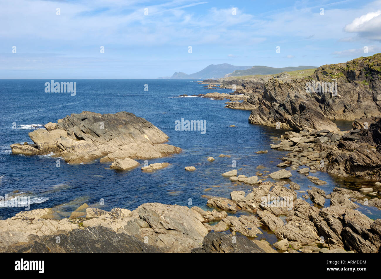 Vue de côte, de l'Atlantic Drive, l'île d'Achill, Comté de Mayo, Connacht, République d'Irlande (Eire), Europe Banque D'Images