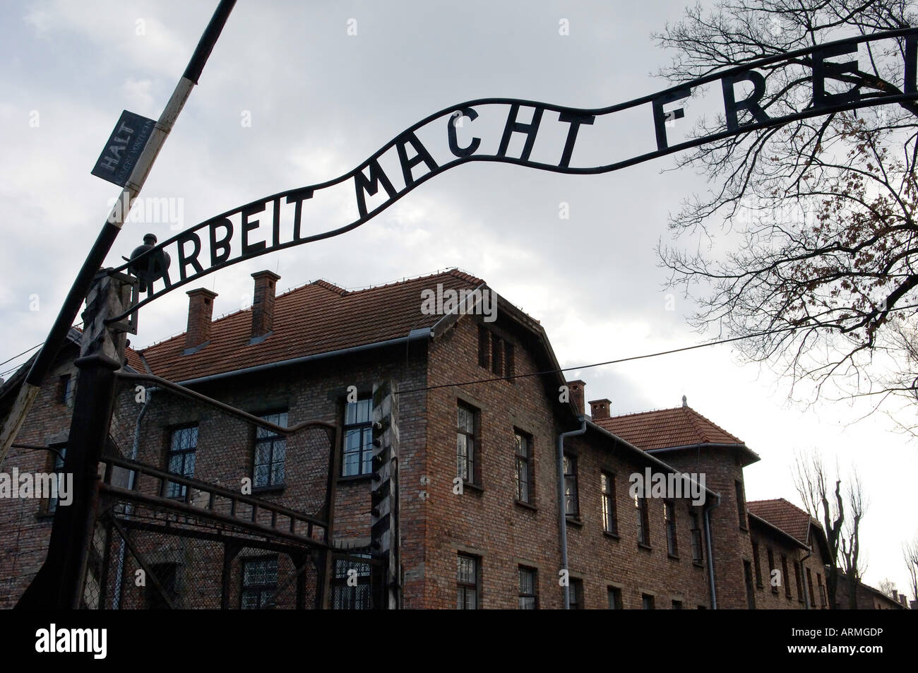 Porte principale en Auschwitz Banque D'Images