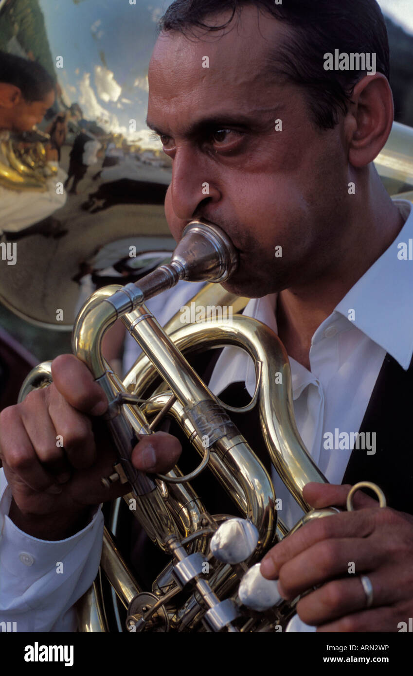 Guca trumpet festival serbia Banque de photographies et d'images à haute  résolution - Alamy