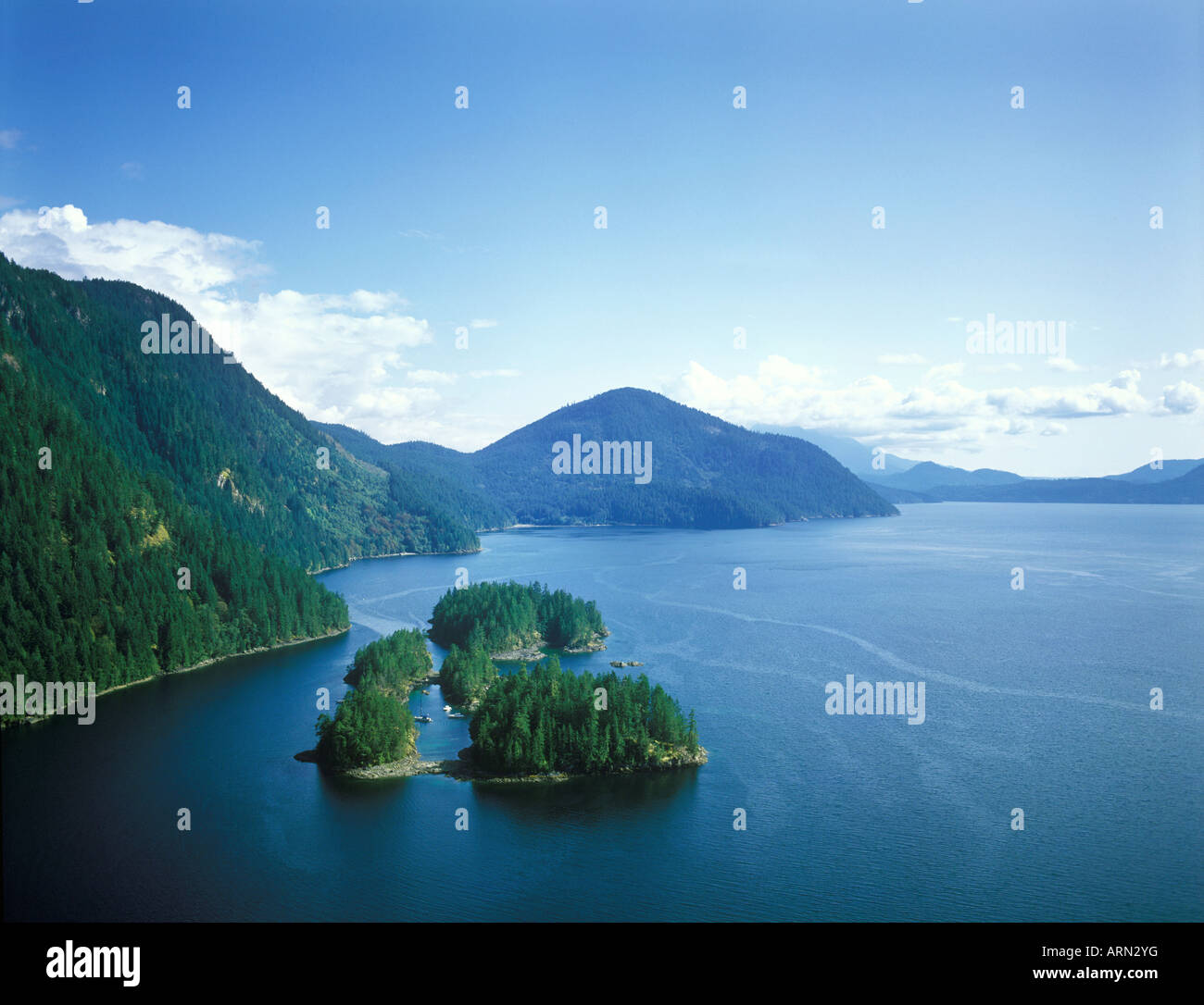 Vue aérienne de Jervis, Hotham Sound, Harmonie Island, British Columbia, Canada. Banque D'Images