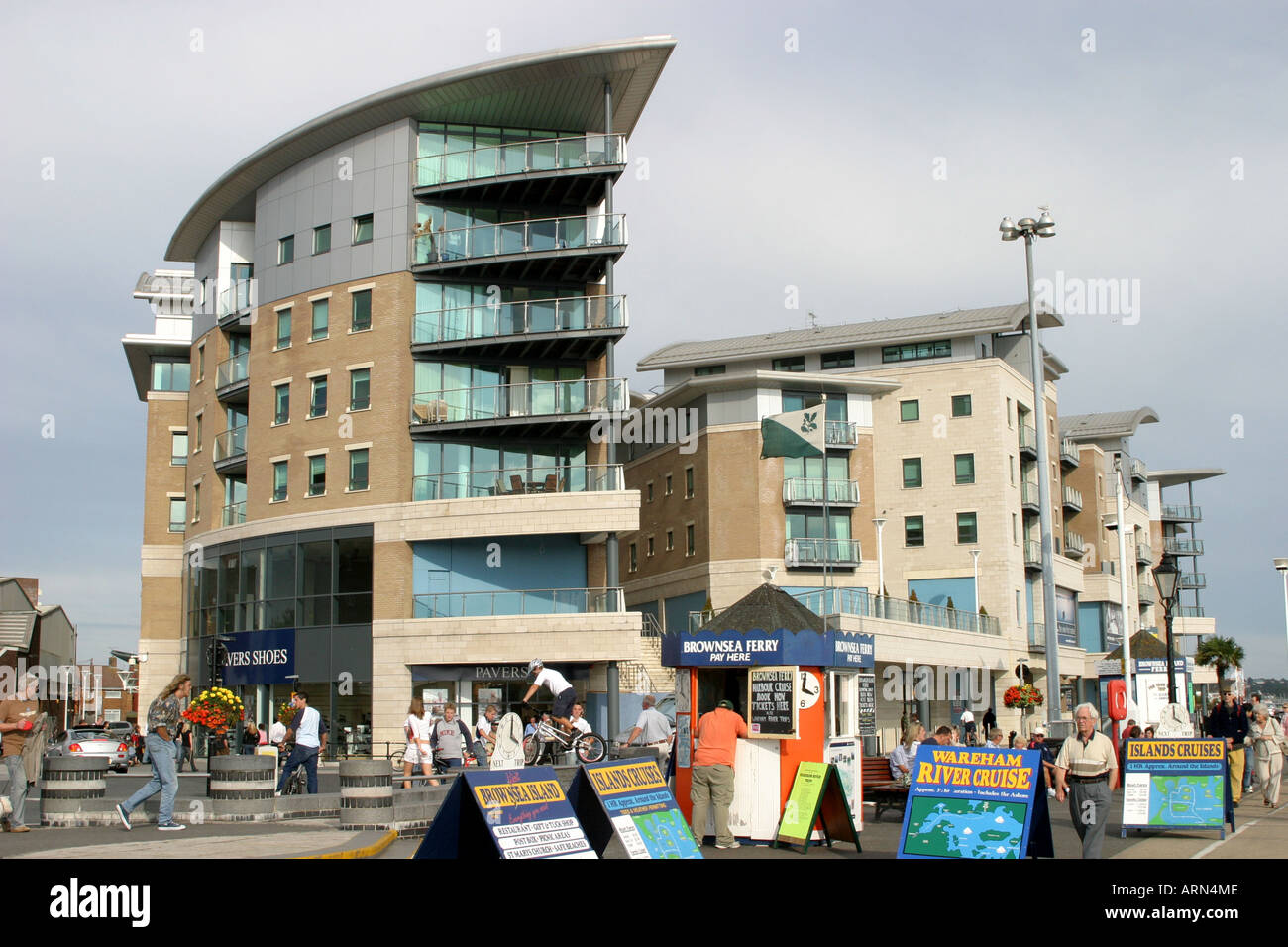 Poole Quay waterside apartments dans le Dorset en Angleterre. Banque D'Images