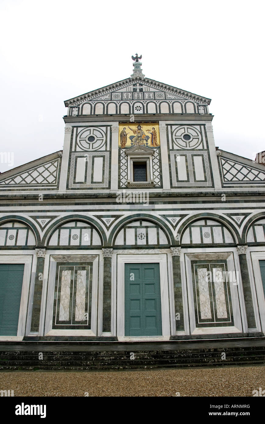 Façade de l'église de San Miniato Florence Toscane Italie Banque D'Images