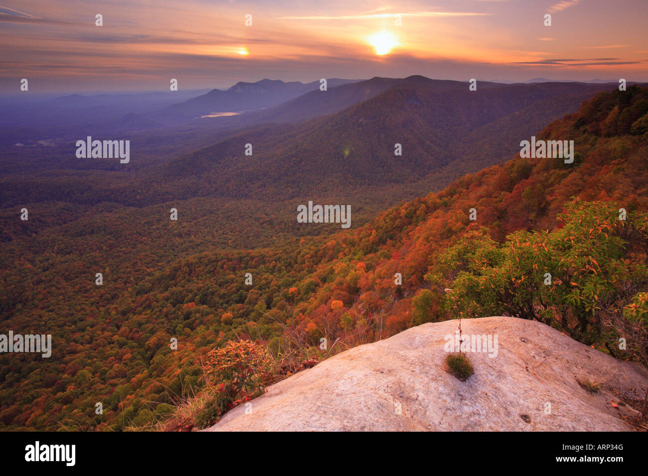 Le coucher du soleil, Caesars Head State Park, Cleveland, Caroline du Sud, USA Banque D'Images