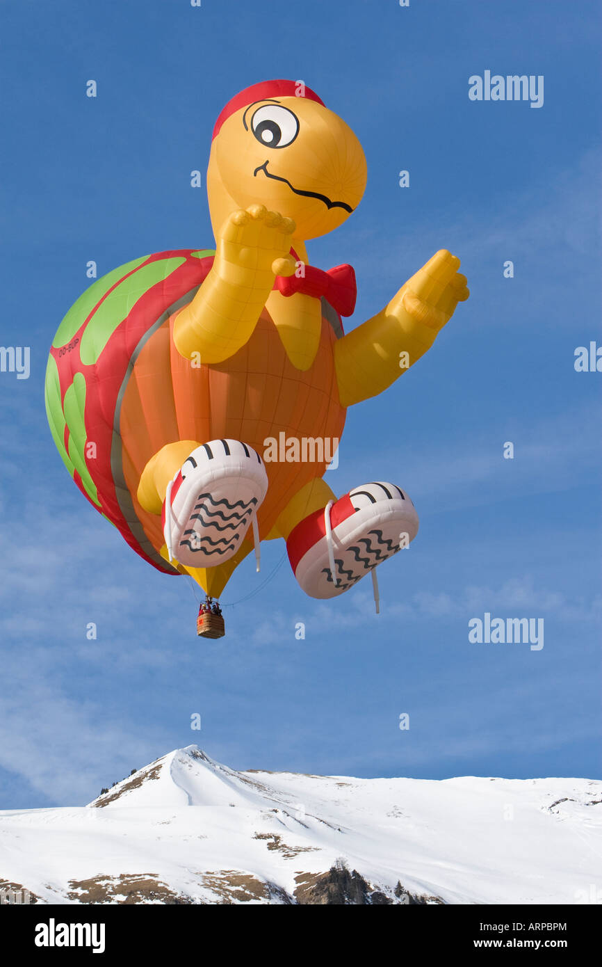 Festival de montgolfières à Château d oex Banque D'Images