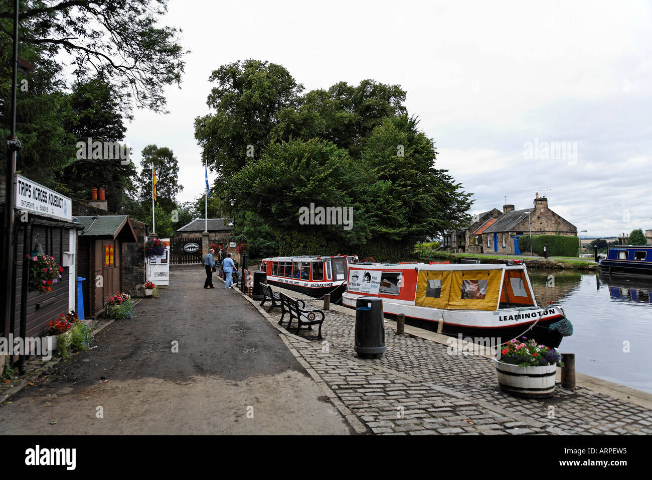bassin-de-linlithgow-banque-de-photographies-et-d-images-haute