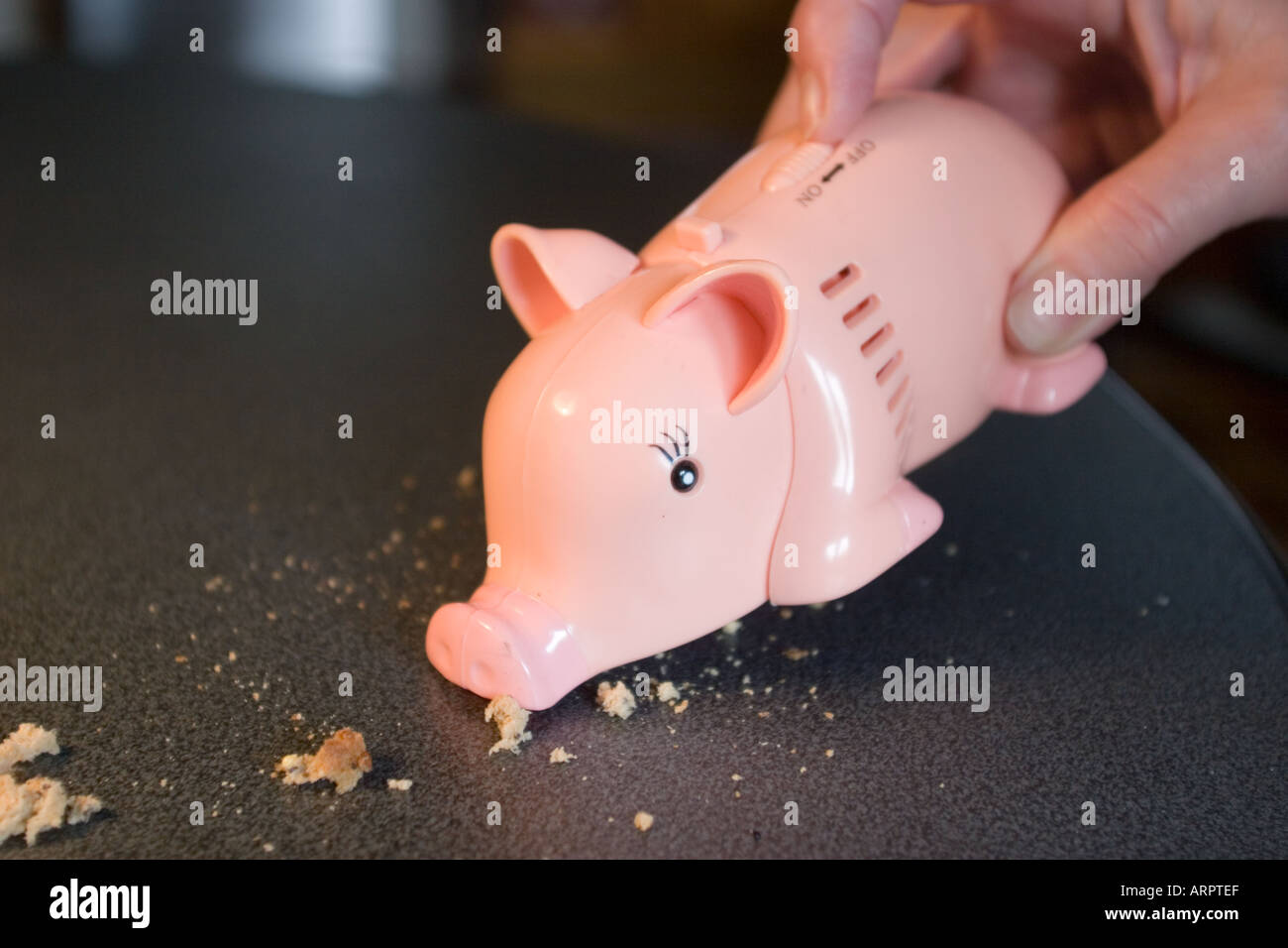 Haut de table aspirateur ramasse-miettes rose en forme de cochon Photo  Stock - Alamy