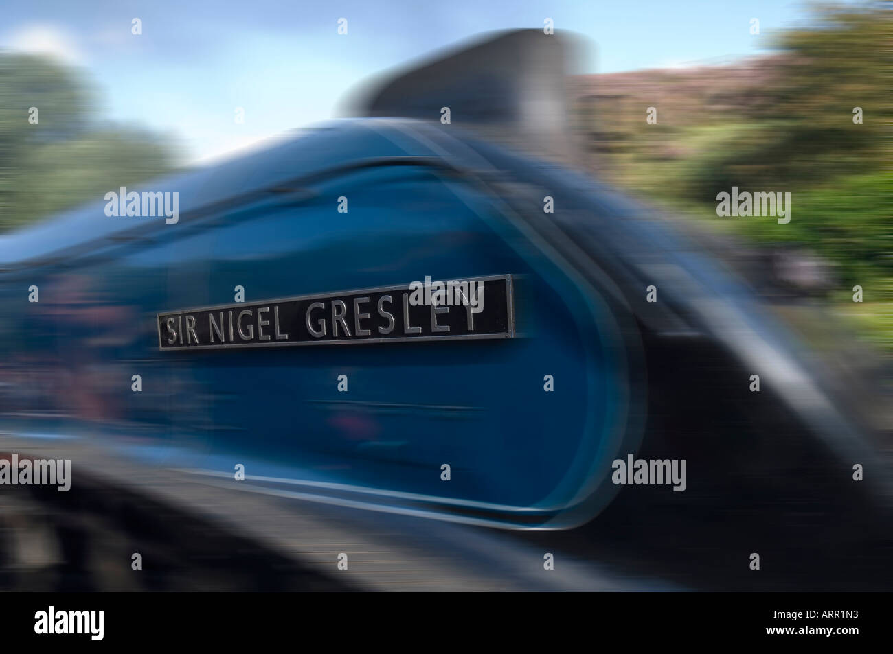 LNER Classe A4 Pacifique 4 6 2 Sir Nigel Gresley à Goathland vitesse North York Moors Railway England UK Royaume-Uni GB Gréa Banque D'Images