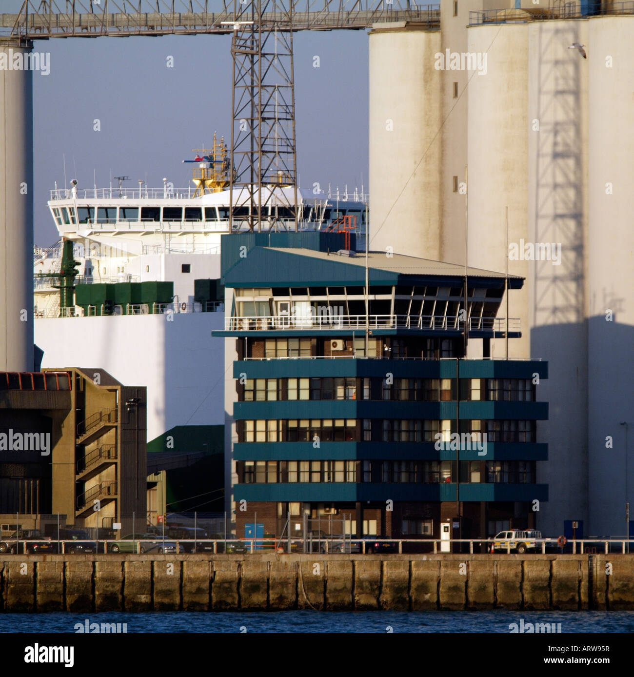 ABP Port de Southampton England UK Bureaux de contrôle Associated British Ports Banque D'Images