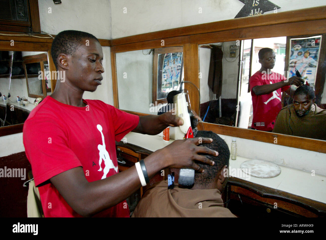 Nigeria : les riches sont passés à la nouvelle capitale : Abuja Lagos est devenue mauvaise Banque D'Images